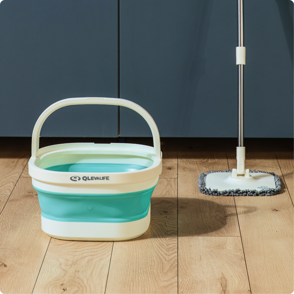 Швабра с отжимом и складным ведром