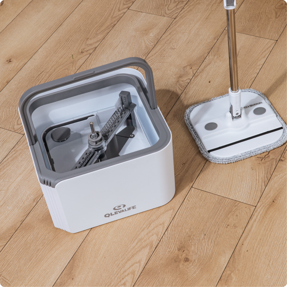 Швабра с отжимом и складным ведром